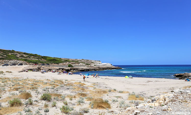 Cala Mitjana beach